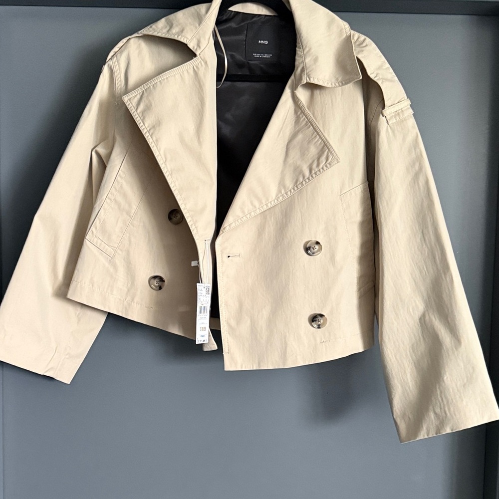 Mango Cream Cropped Trench Coat